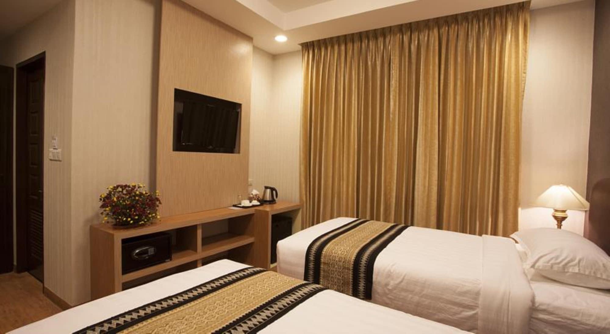 Hotel Kan Yeik Thar Yangon Exterior foto
