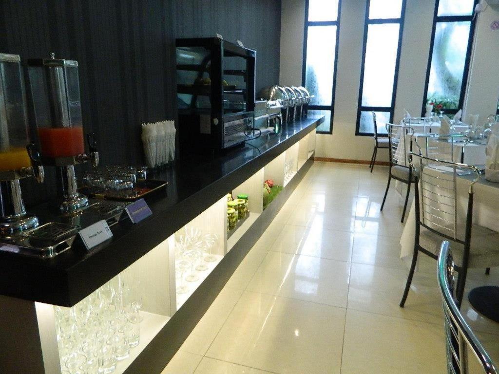 Hotel Kan Yeik Thar Yangon Exterior foto